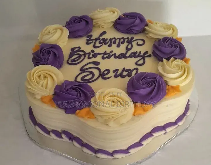 Big Round Cake for Birthday. Lagos Only.