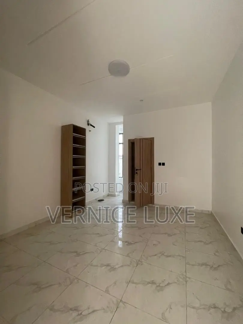 2bdrm Apartment in Ologolo for rent