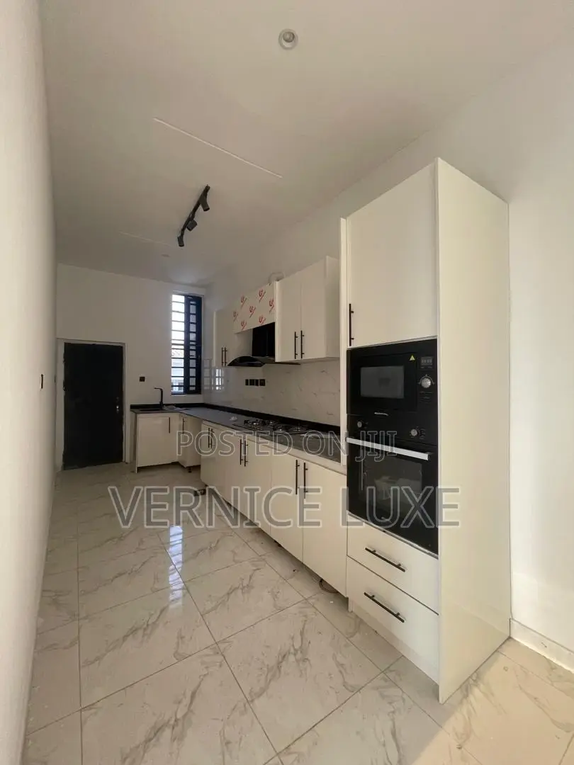 2bdrm Apartment in Ologolo for rent