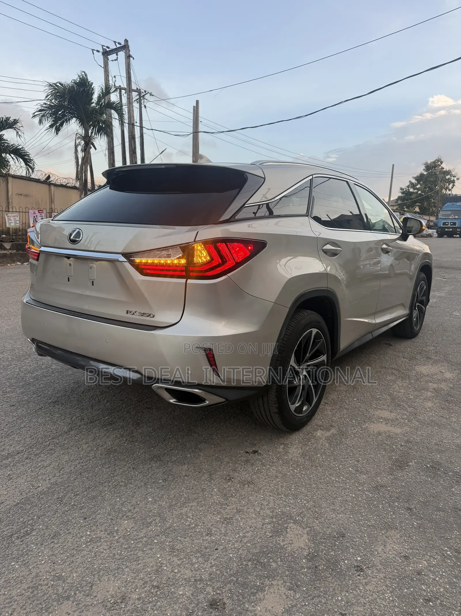 Lexus RX 350 AWD 2016 Gold