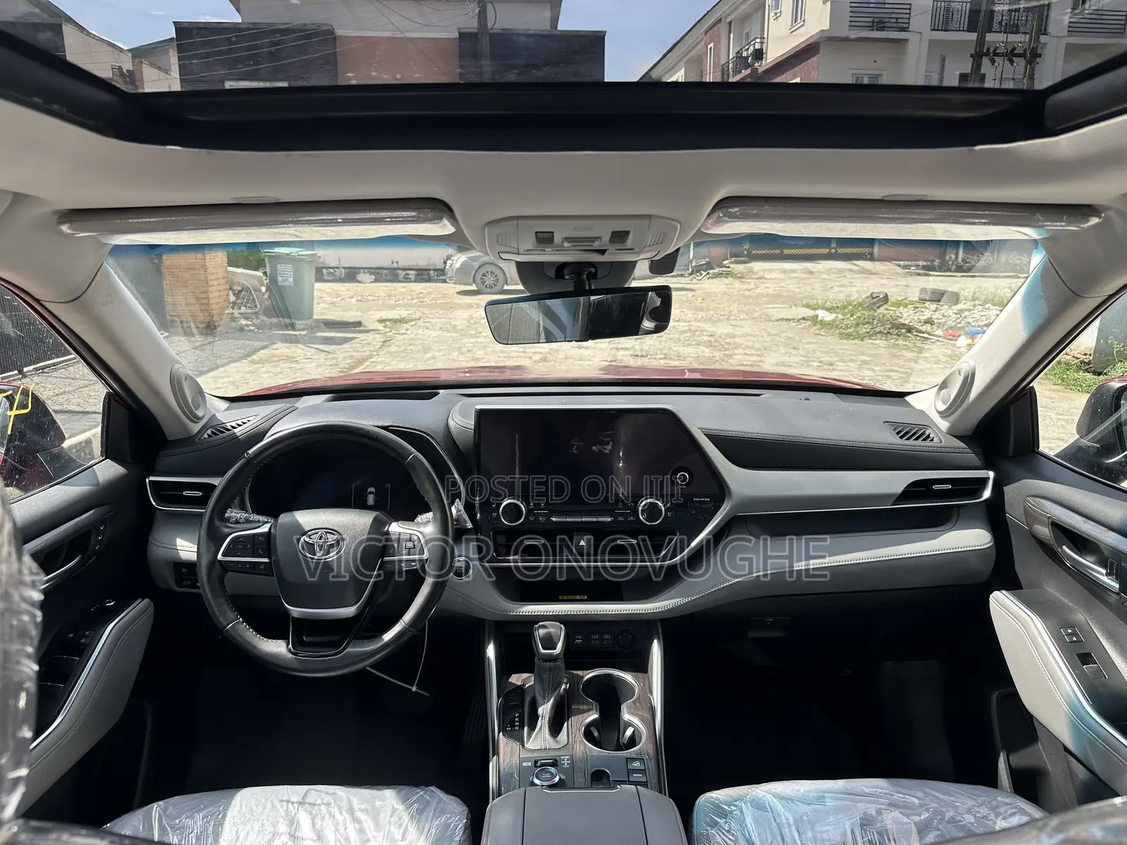 Toyota Highlander Platinum AWD 2023 Red