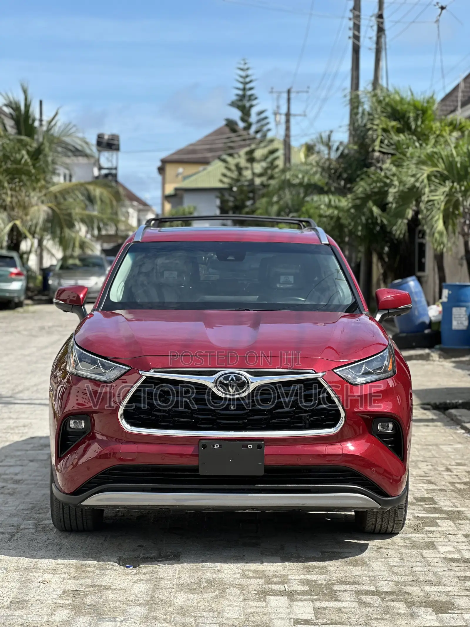Toyota Highlander Platinum AWD 2023 Red