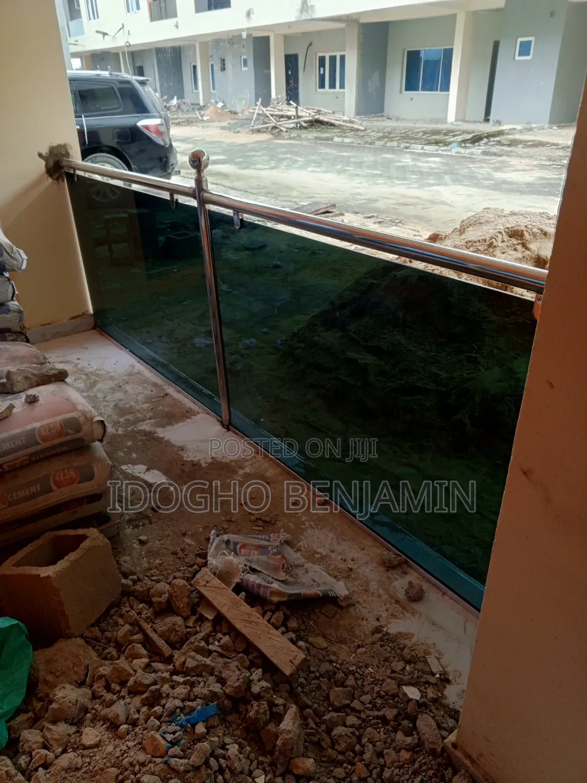 10mm Grey Black Tempered Glass for Balcony