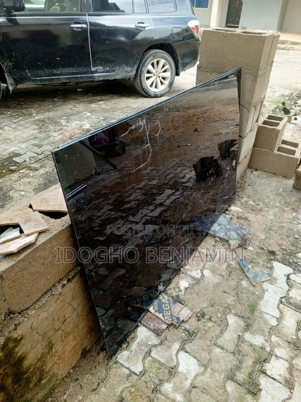10mm Grey Black Tempered Glass for Balcony