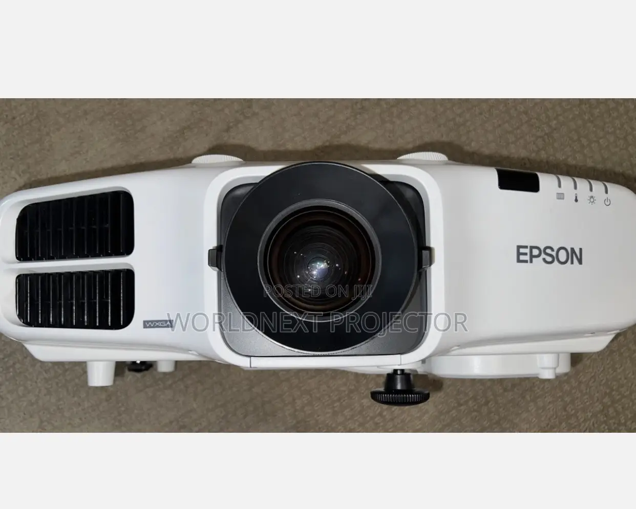 Epson EB-G6370 7000-Lumen XGA Projector