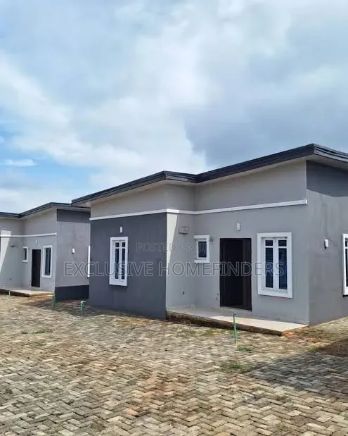 3bdrm Bungalow in Queens Homes, Ogun Waterside for sale