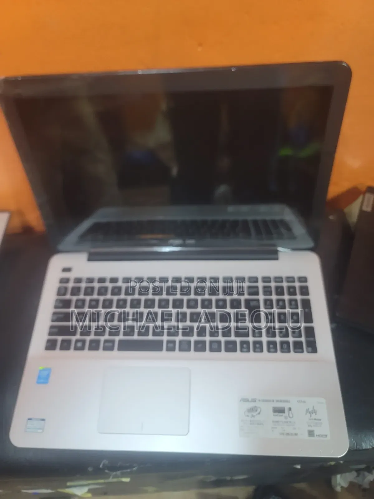 Laptop Asus X555LA 8GB Intel Core Ultra 7 HDD 1T