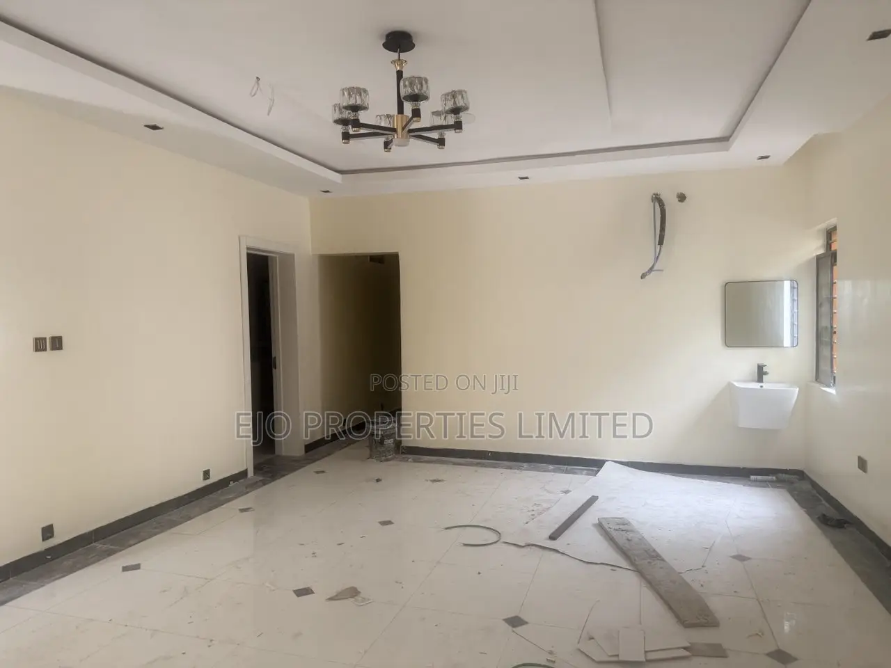 2bdrm Apartment in Lekki Phase 2 for rent