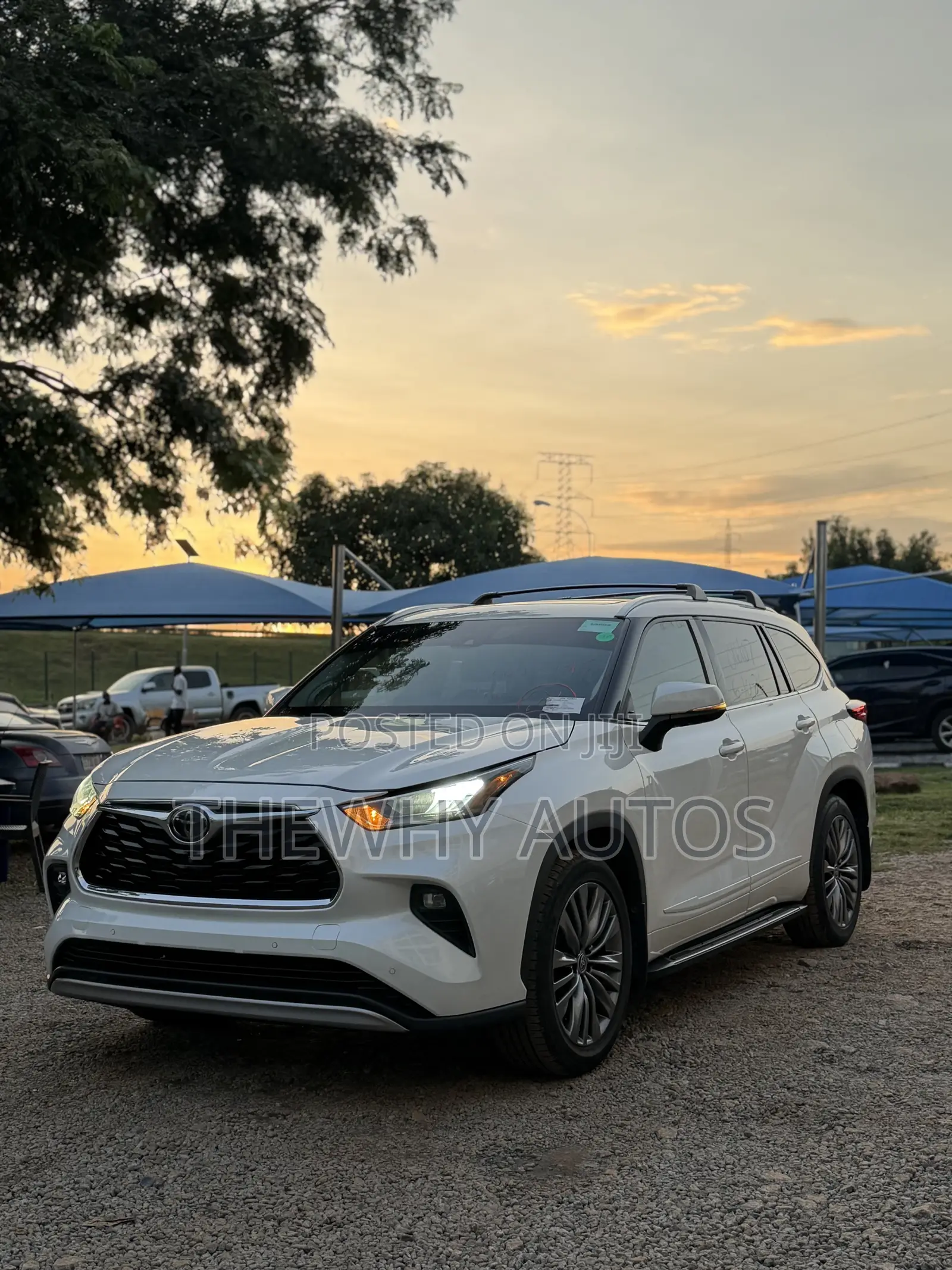 Toyota Highlander Platinum AWD 2020 White