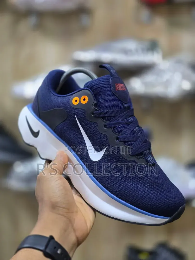 Unisex Sneakers Nike Products