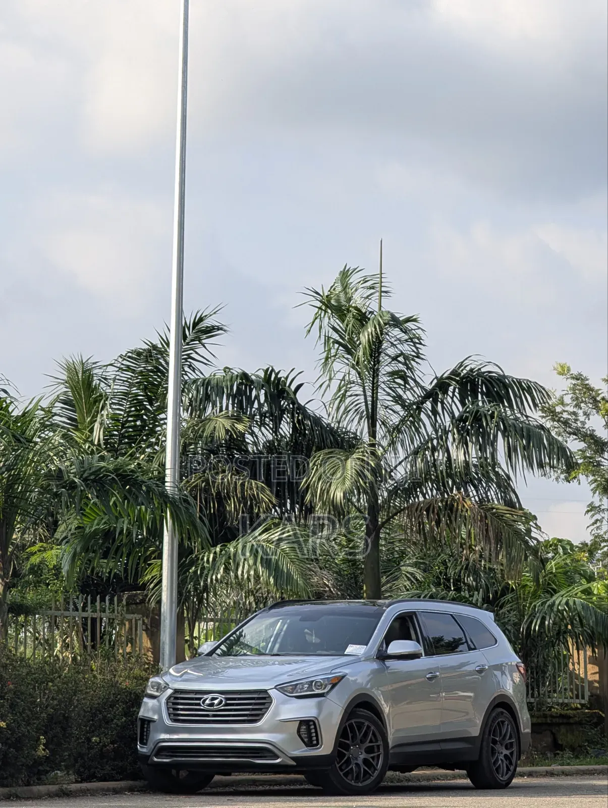 Hyundai Santa Fe 2017 Silver