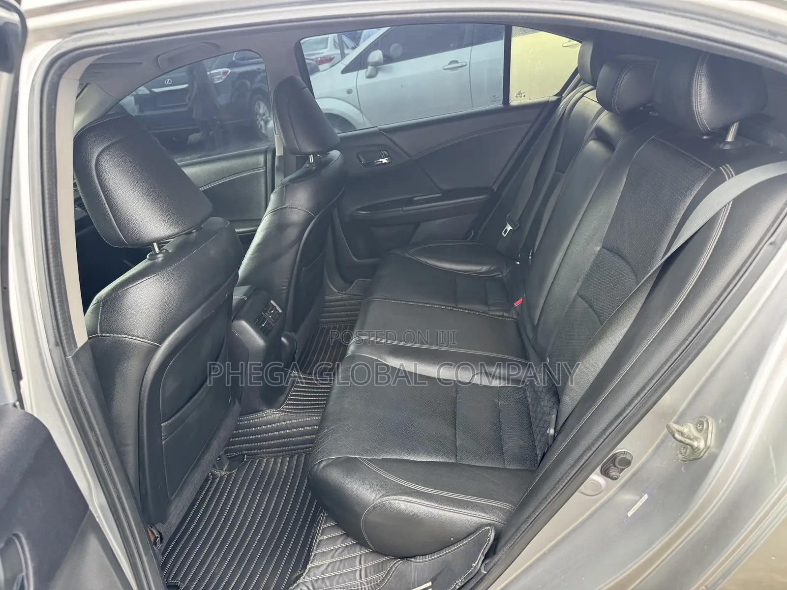 Honda Accord EX-L 4dr Sedan FWD (2.4L 4cyl 2A) 2013 Silver