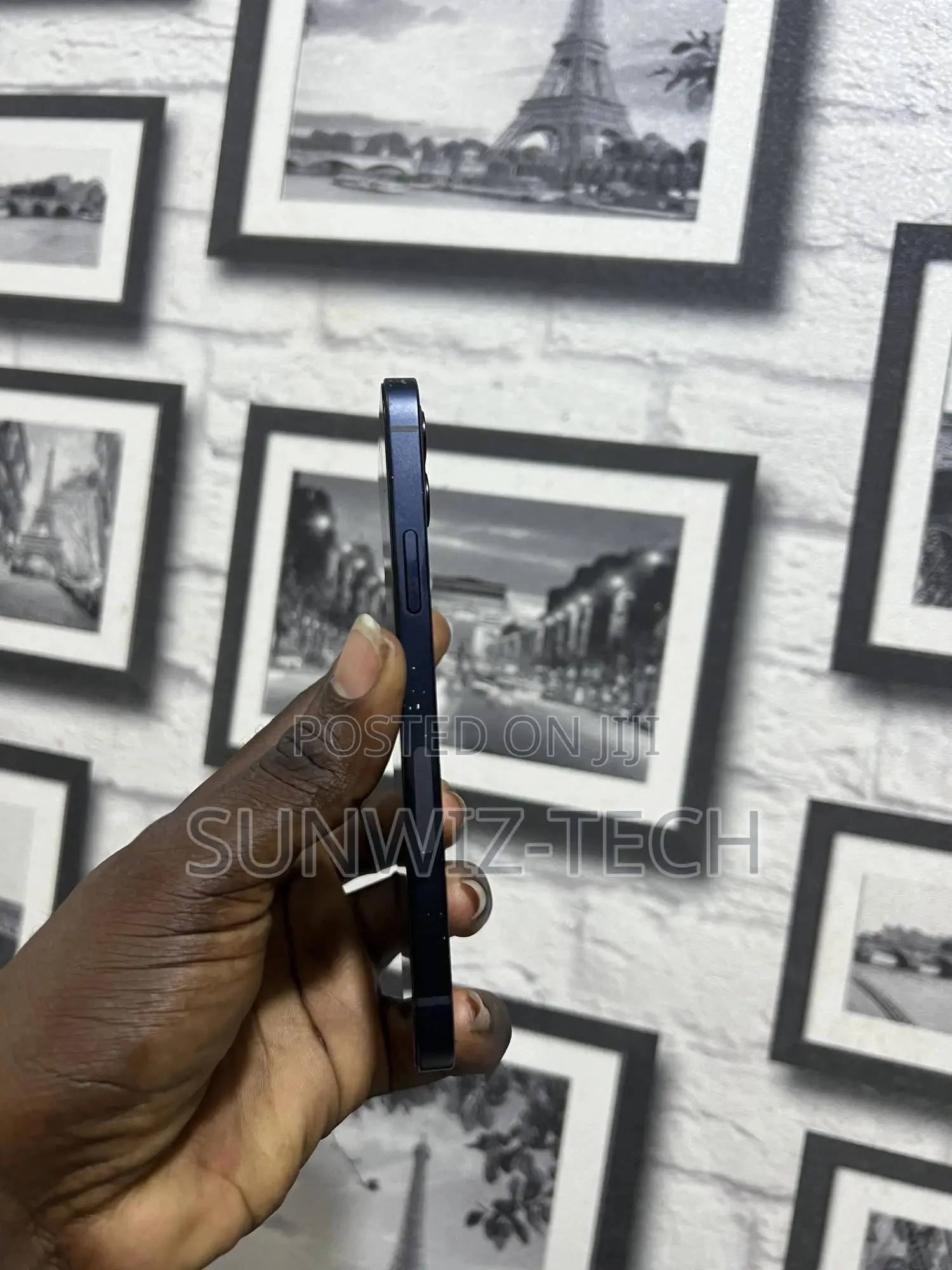 Apple iPhone 12 64 GB Blue