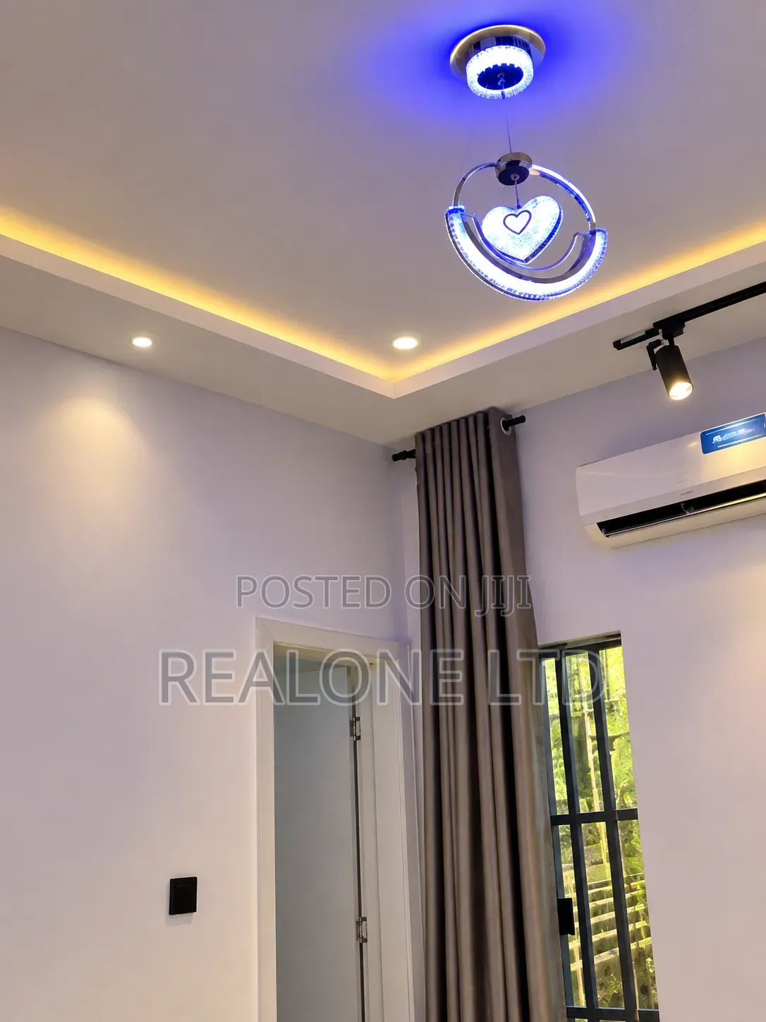 1bdrm Shared Apartment in Ikota for rent