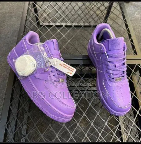 Original Classic Fashionable Unisex Nike Sneakers