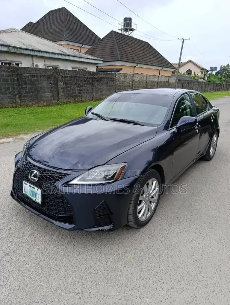 Lexus IS 250 2010 Blue