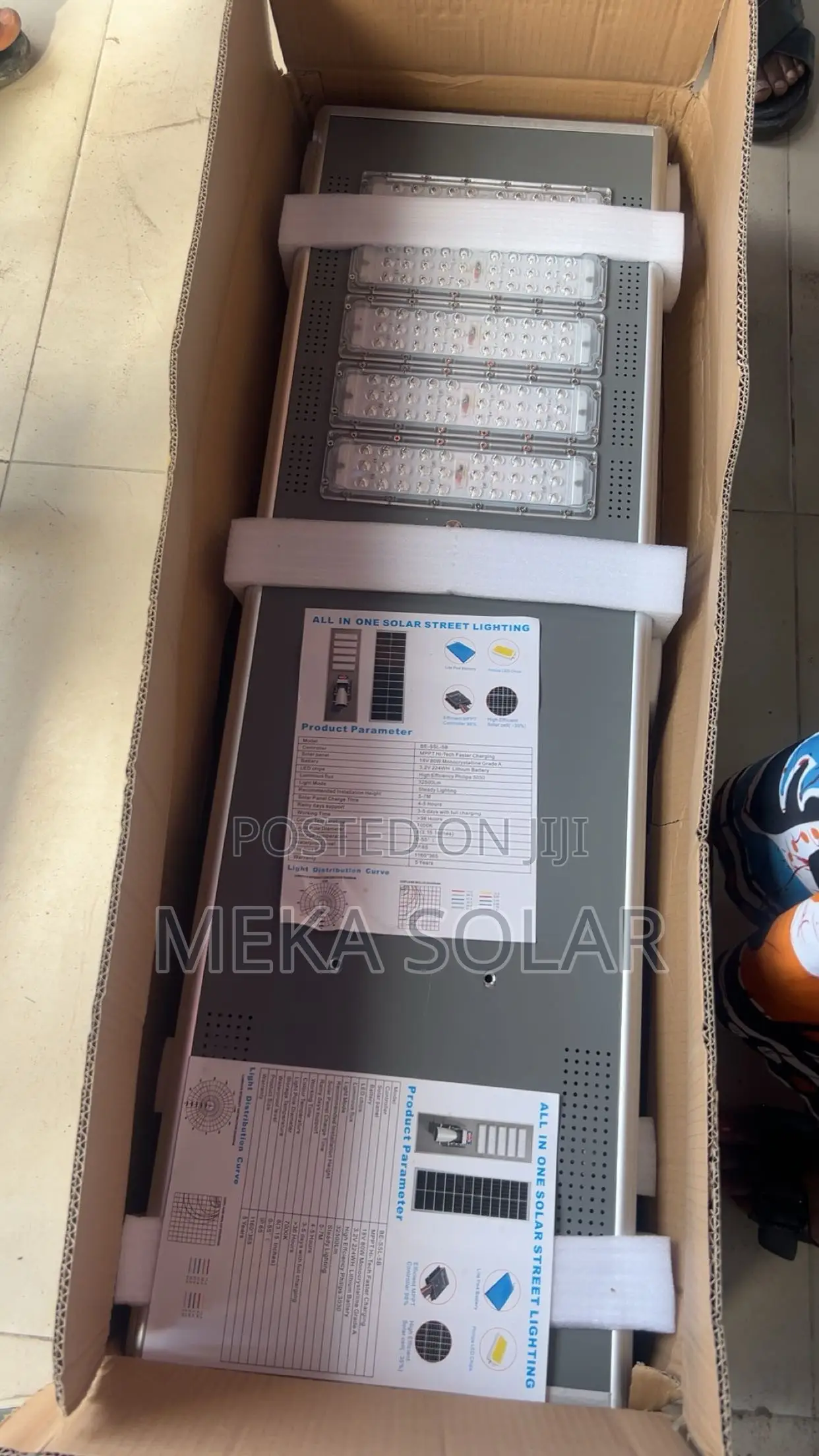 Benita Solar Streetlight 500w (All-in-One) Industrial