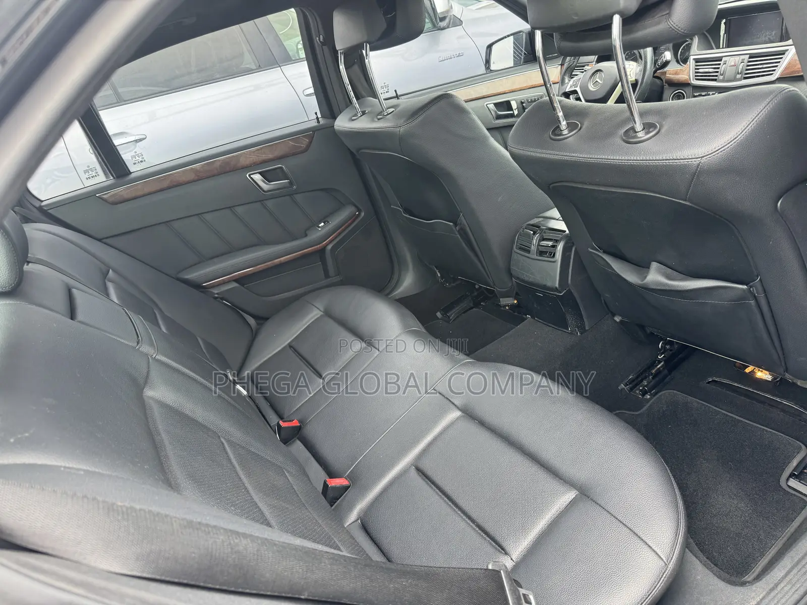 Mercedes-Benz E350 Base 4Matic Sedan AWD (3.5L 6cyl 7A) 2013 Black