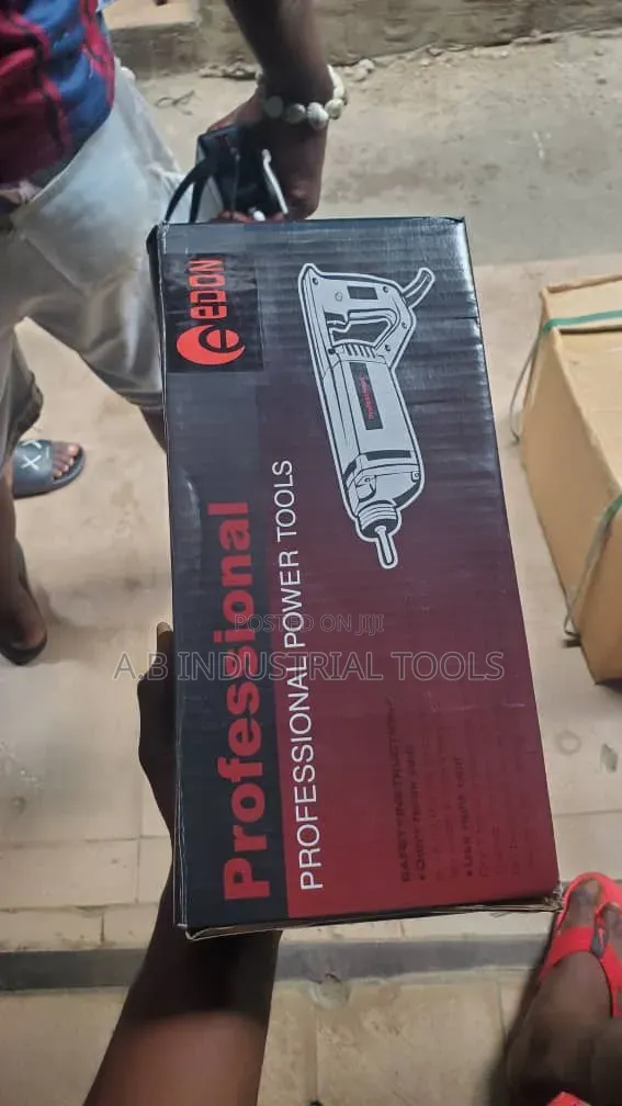 Edon Handheld Electric Concrete Poker Vibrator,