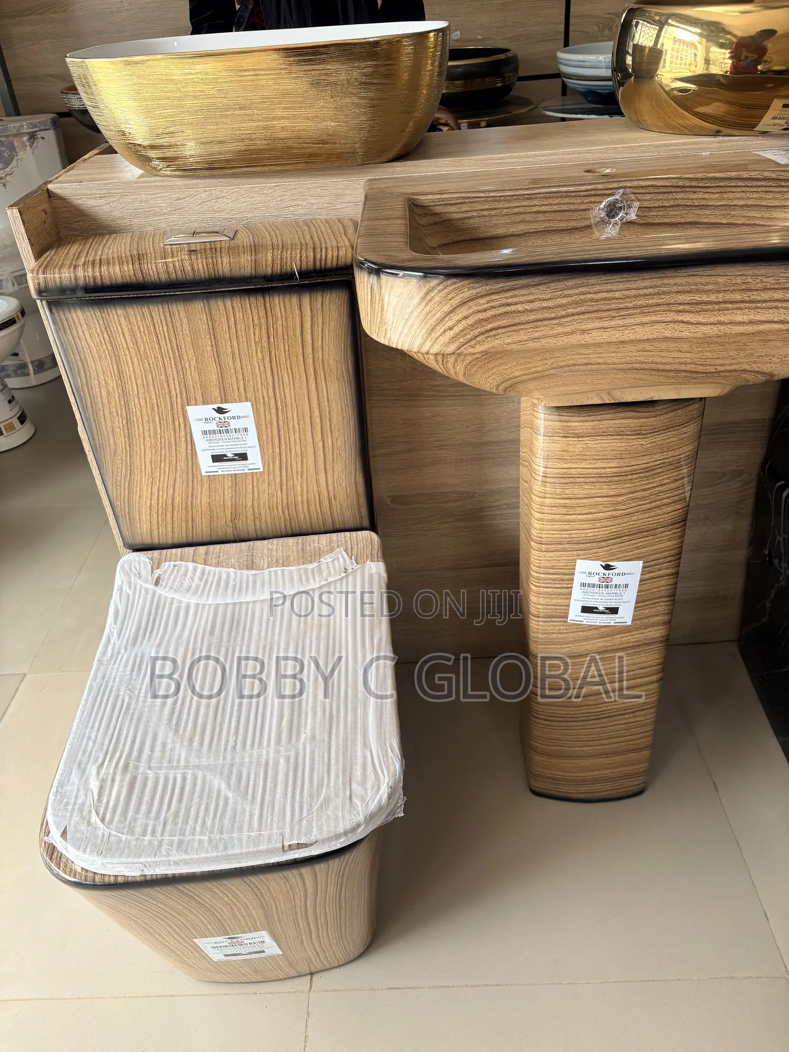 Luxury Black Brown – Modern Bathroom ToiletWc