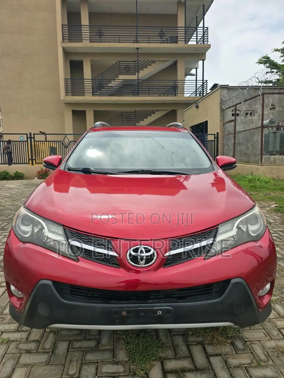 Toyota RAV4 2015 Red
