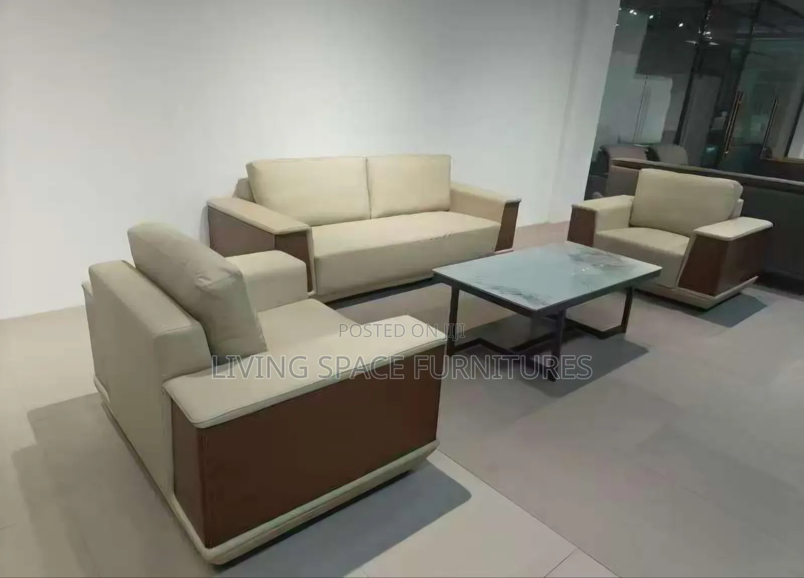Contemporary Office/Home Sofa Chairs by 5seaters