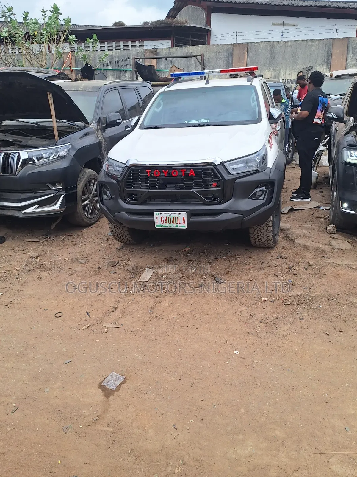 Hilux 2016 Upgrade to 2024-2025 Model