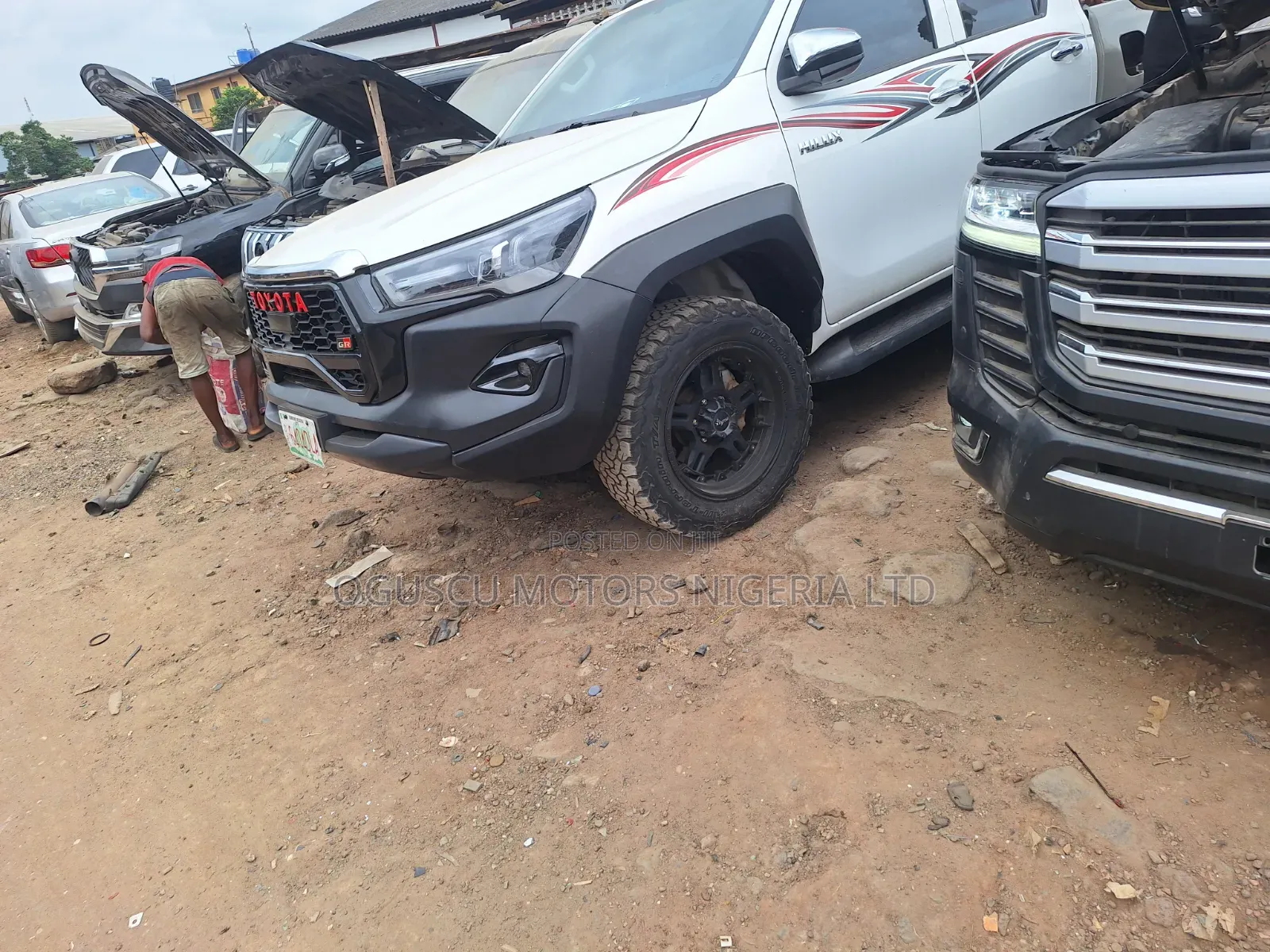 Hilux 2016 Upgrade to 2024-2025 Model
