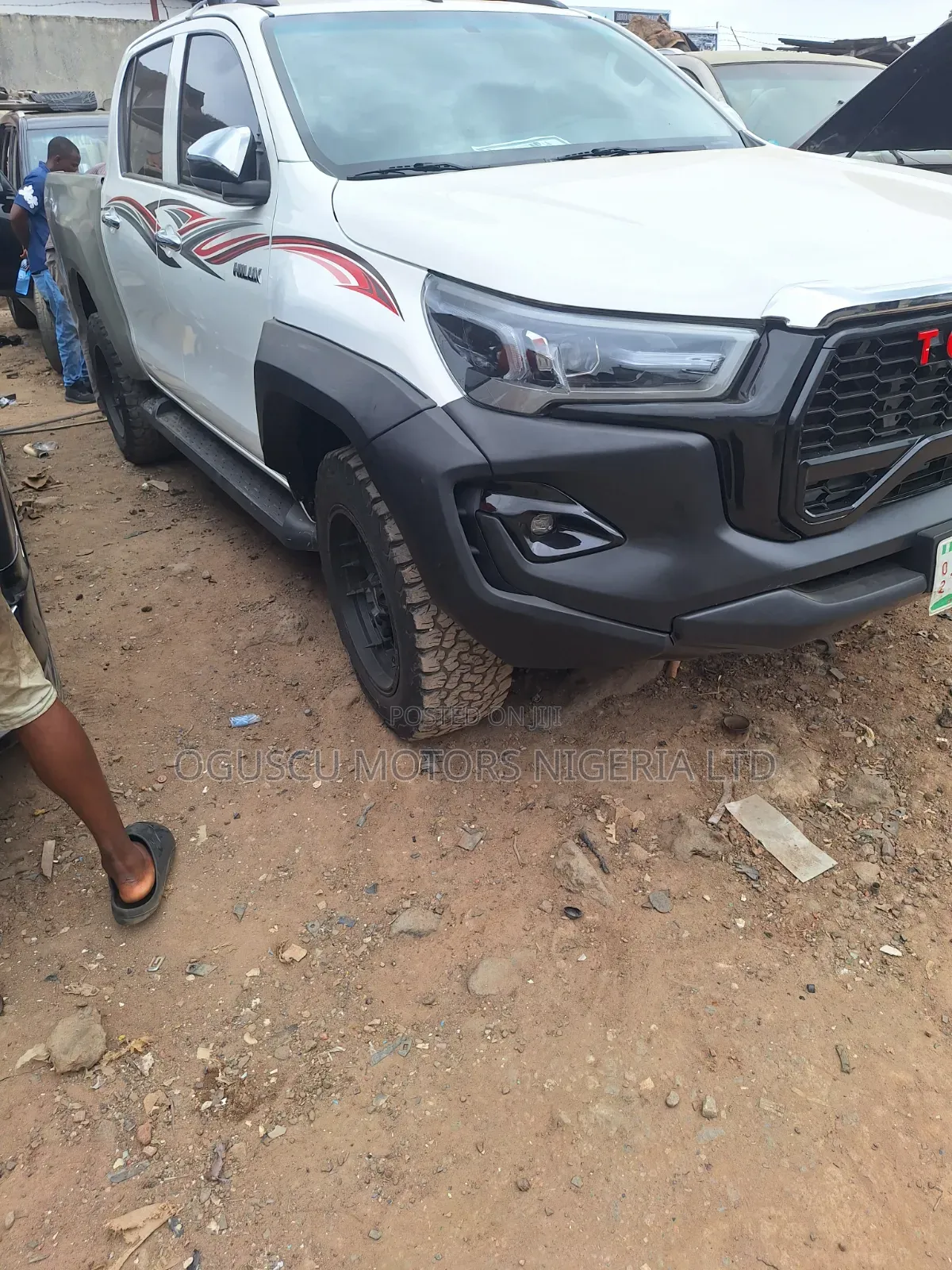 Hilux 2016 Upgrade to 2024-2025 Model