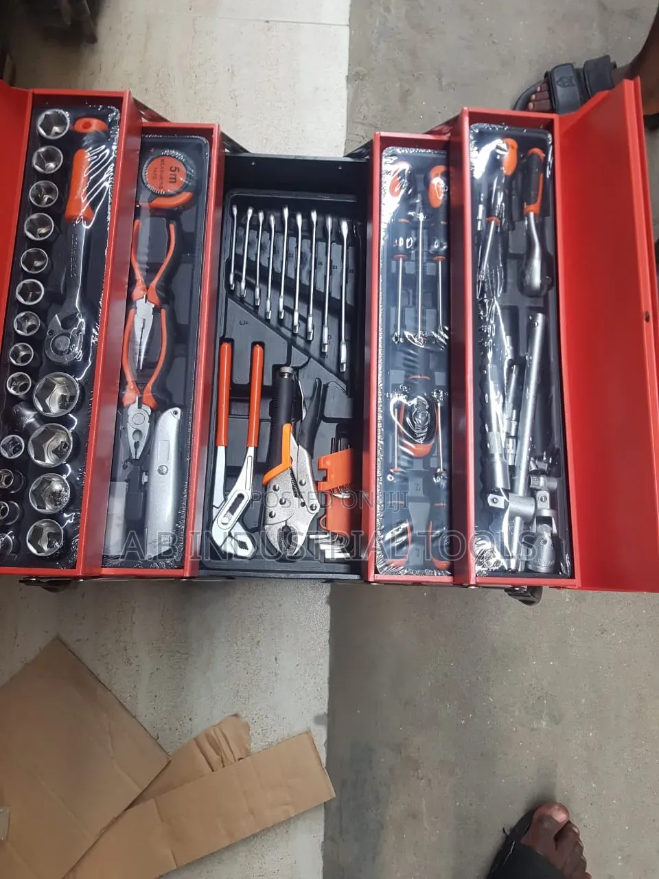 85-Piece Mechanical Hand Tool Set