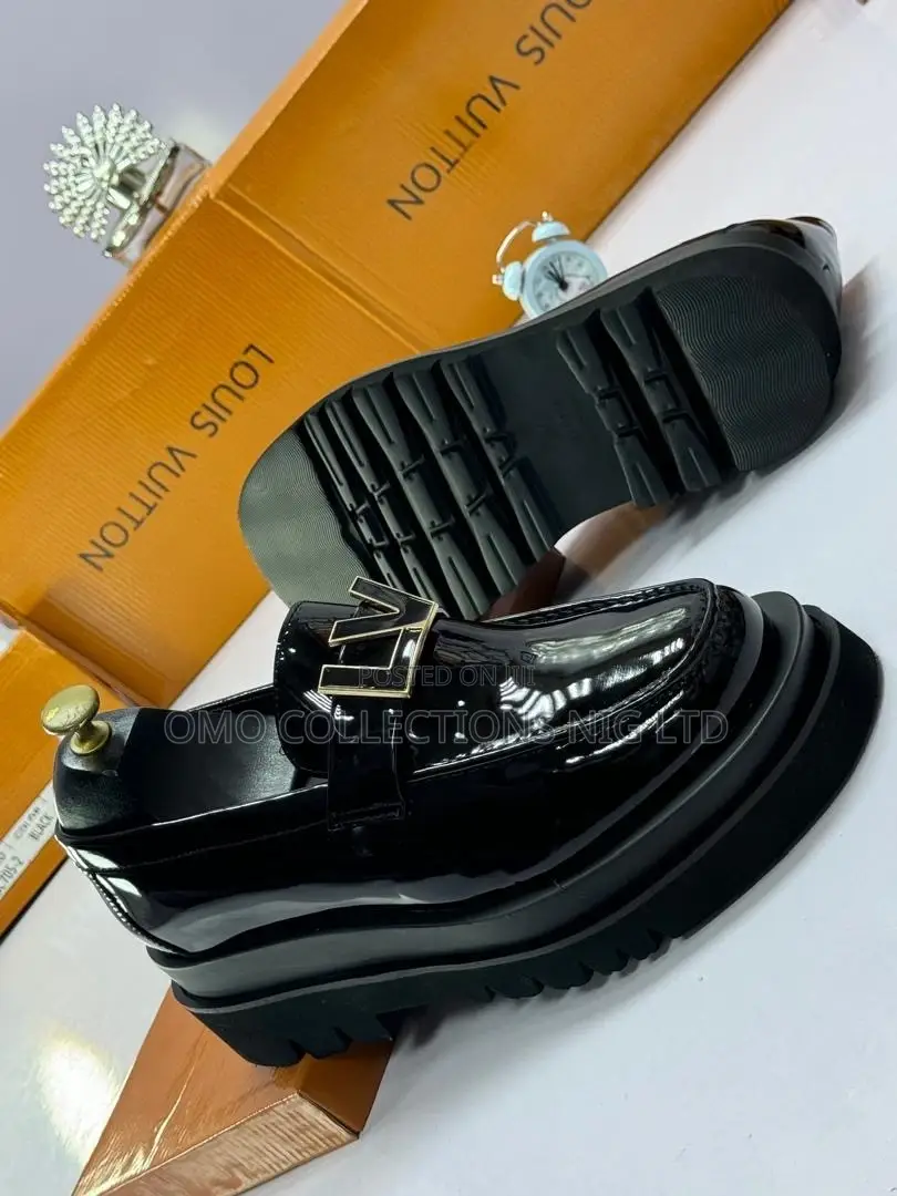 Louis Vuitton Men’s Black Patent Leather Sole Loafers –Luxury Footwear