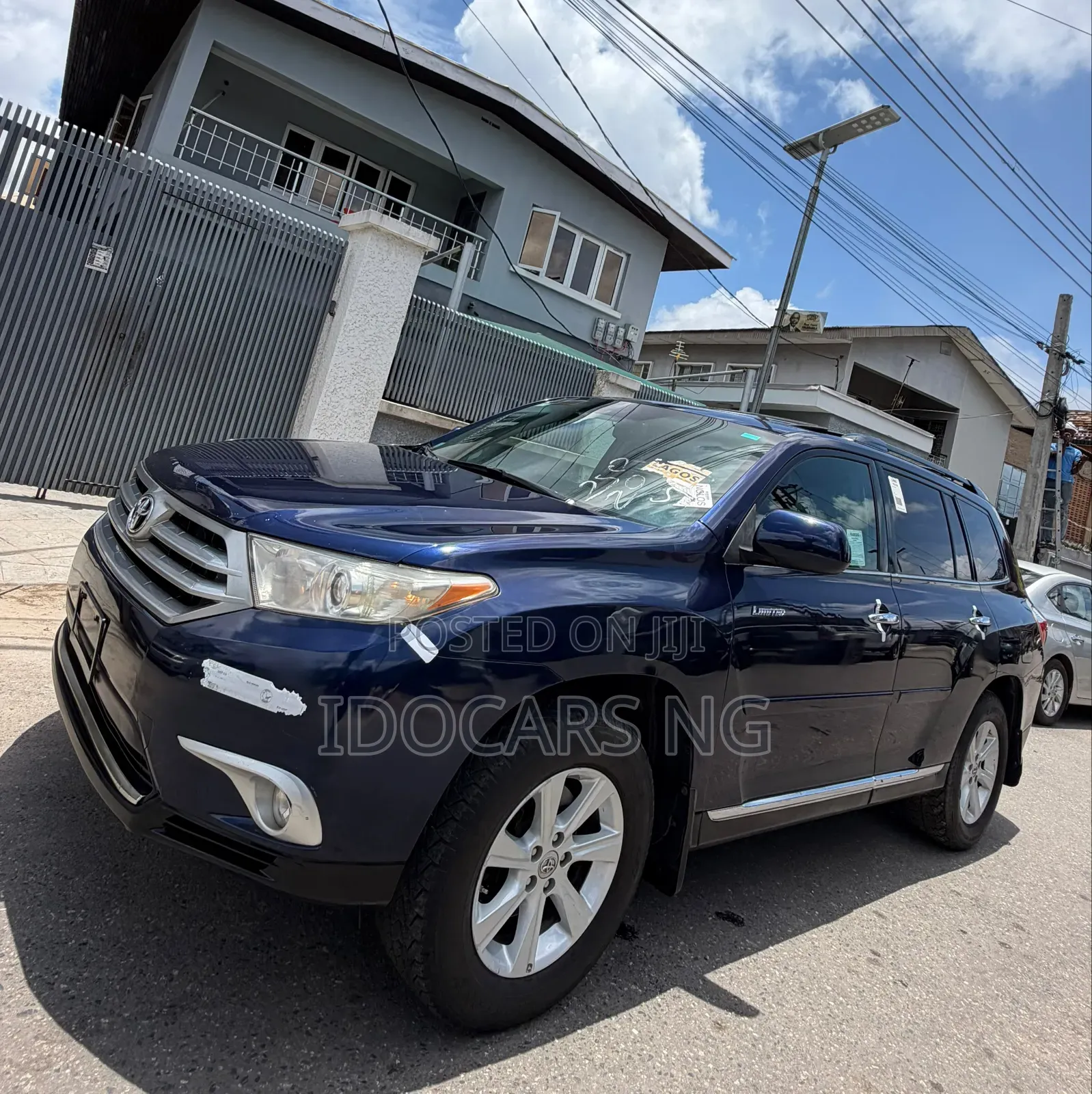 Toyota Highlander Limited 3.5l 4WD 2013 Blue