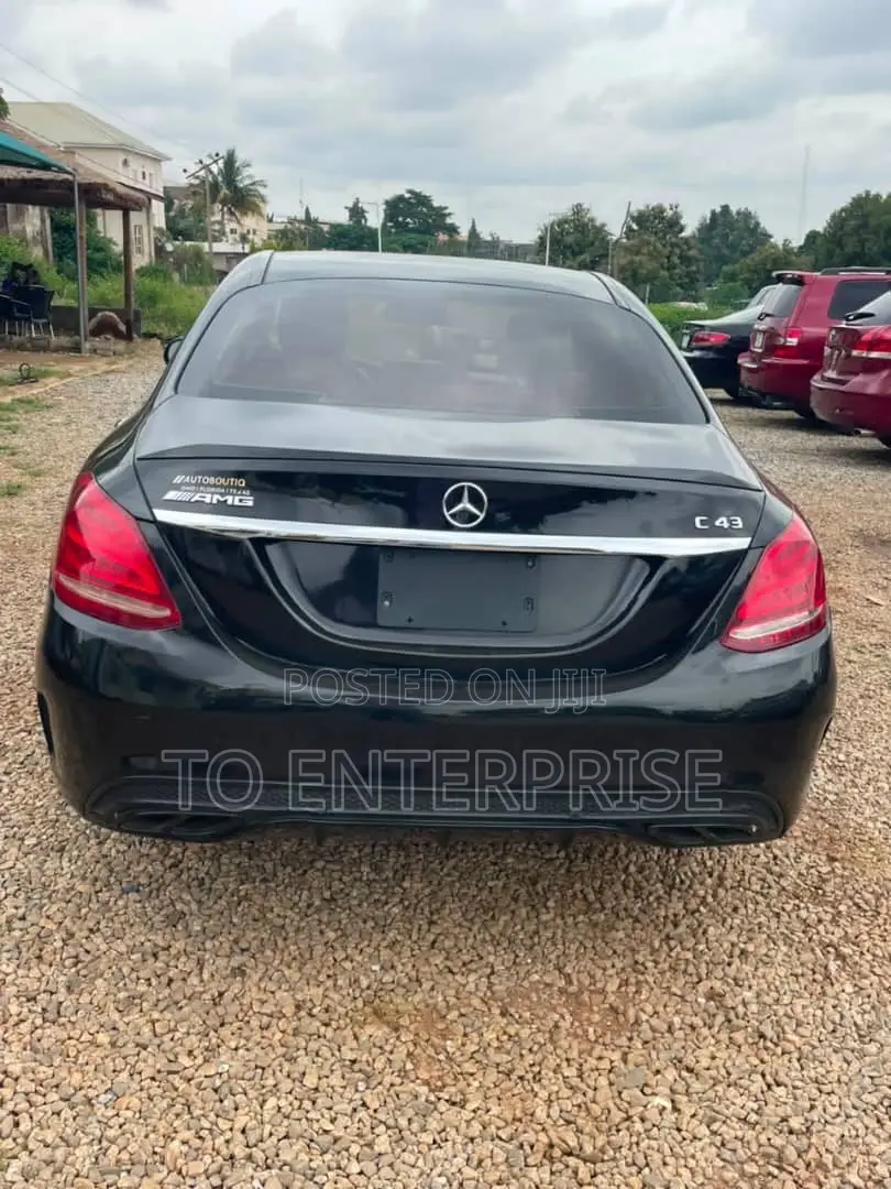 Mercedes-Benz C43 2017 Black
