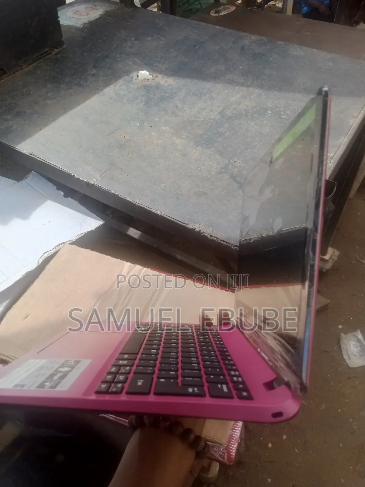 Laptop Acer Aspire V3-112P 4GB Intel Pentium HDD 128GB