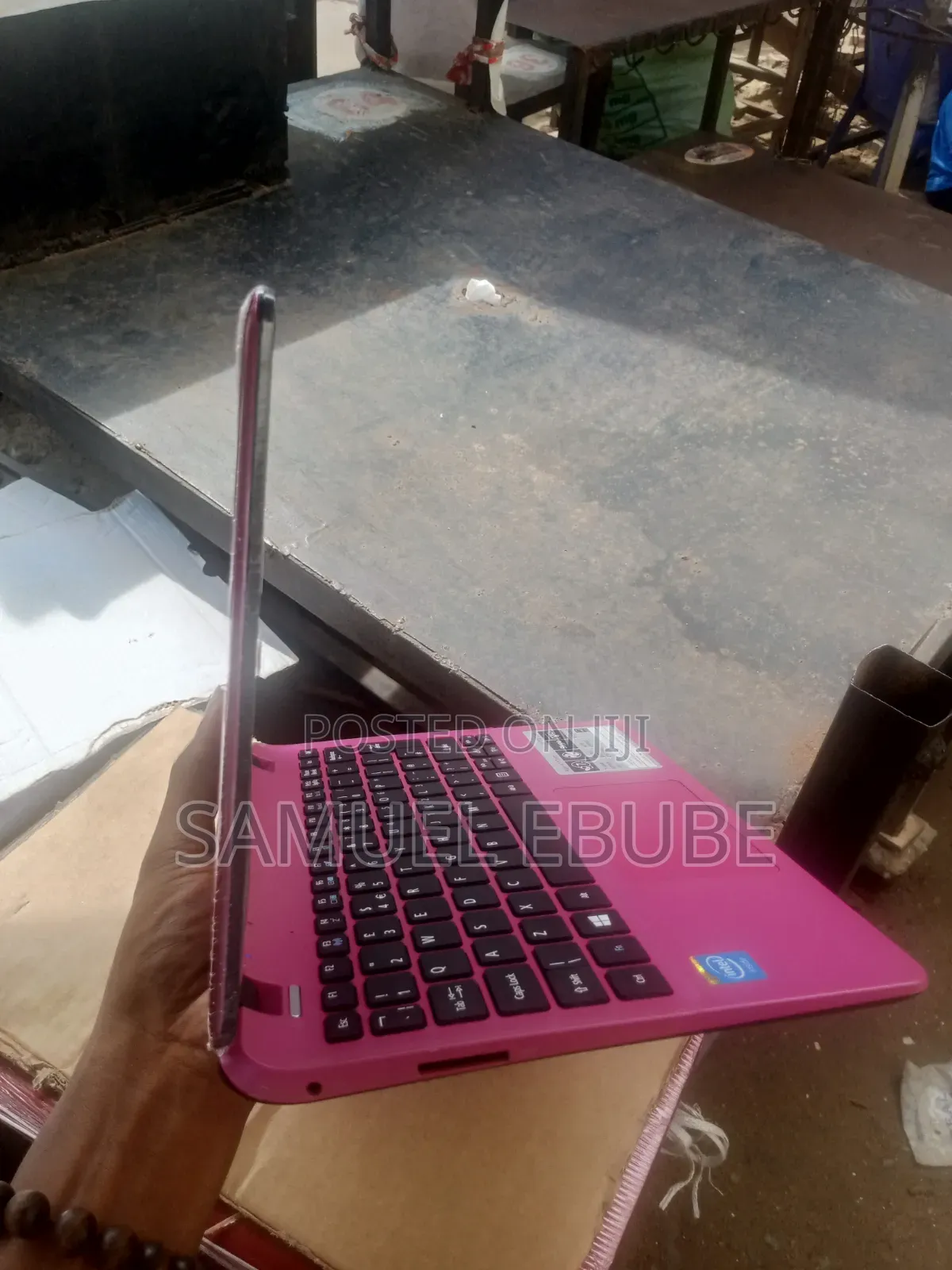 Laptop Acer Aspire V3-112P 4GB Intel Pentium HDD 128GB