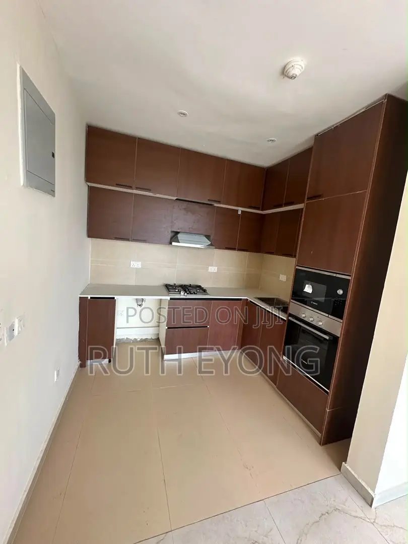 Mini Flat in Vi, Victoria Island Extension for sale