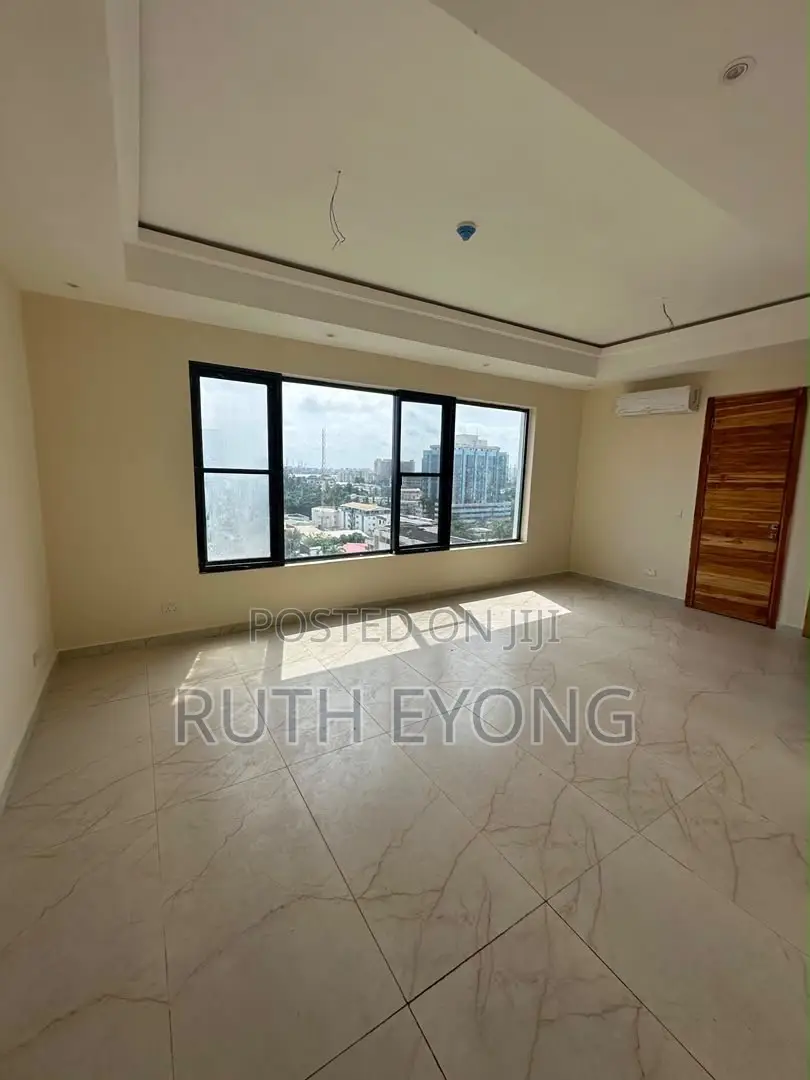 Mini Flat in Vi, Victoria Island Extension for sale