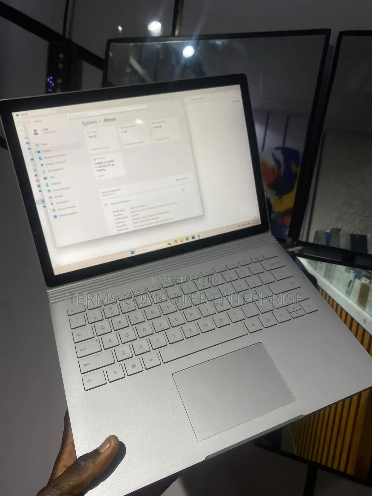 Laptop Microsoft Surface Book 2 16GB Intel Core i7 SSD 256GB