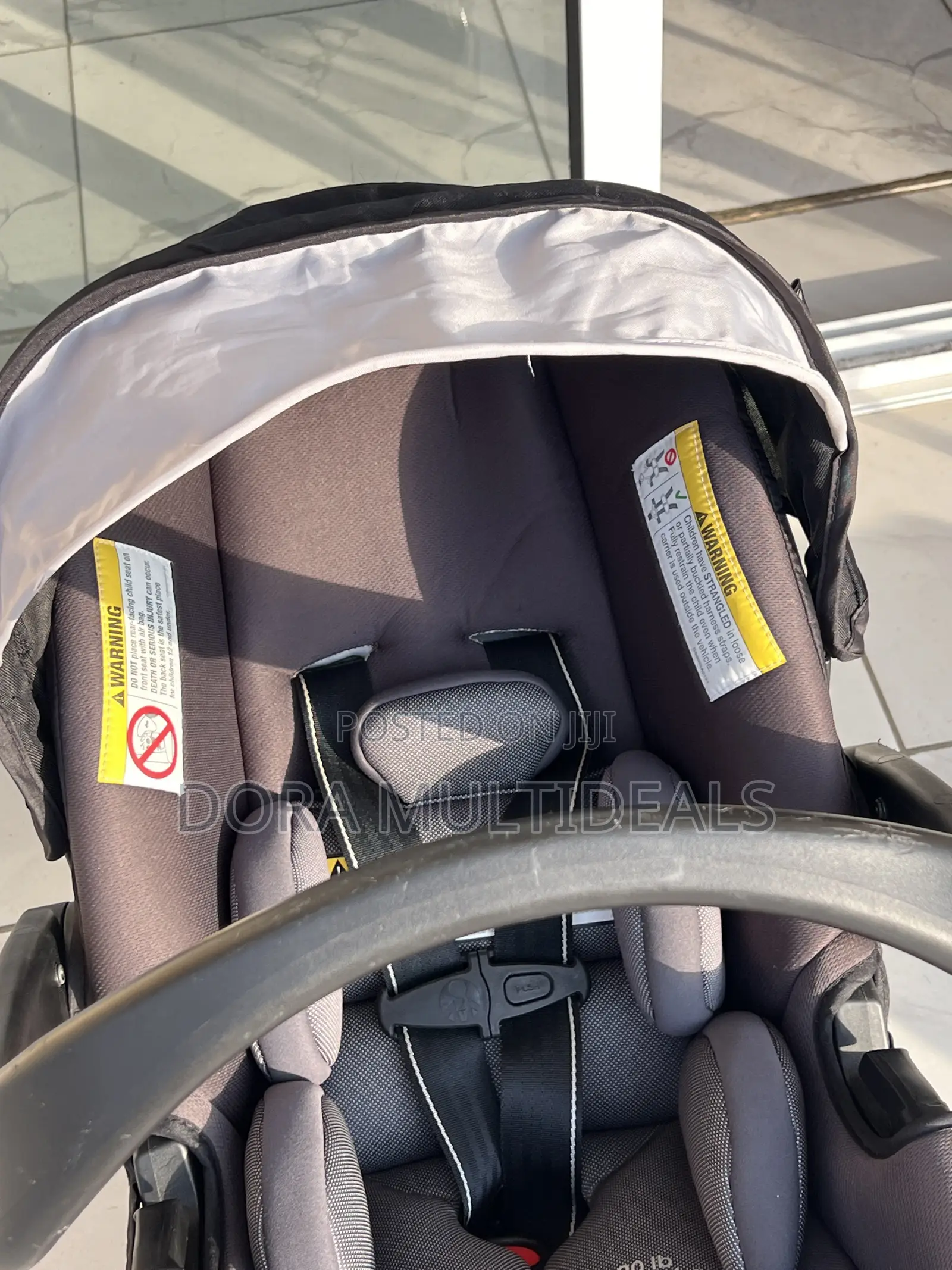 Baby Trend Solid Imported Well Padded Infant Carrier Car Seat