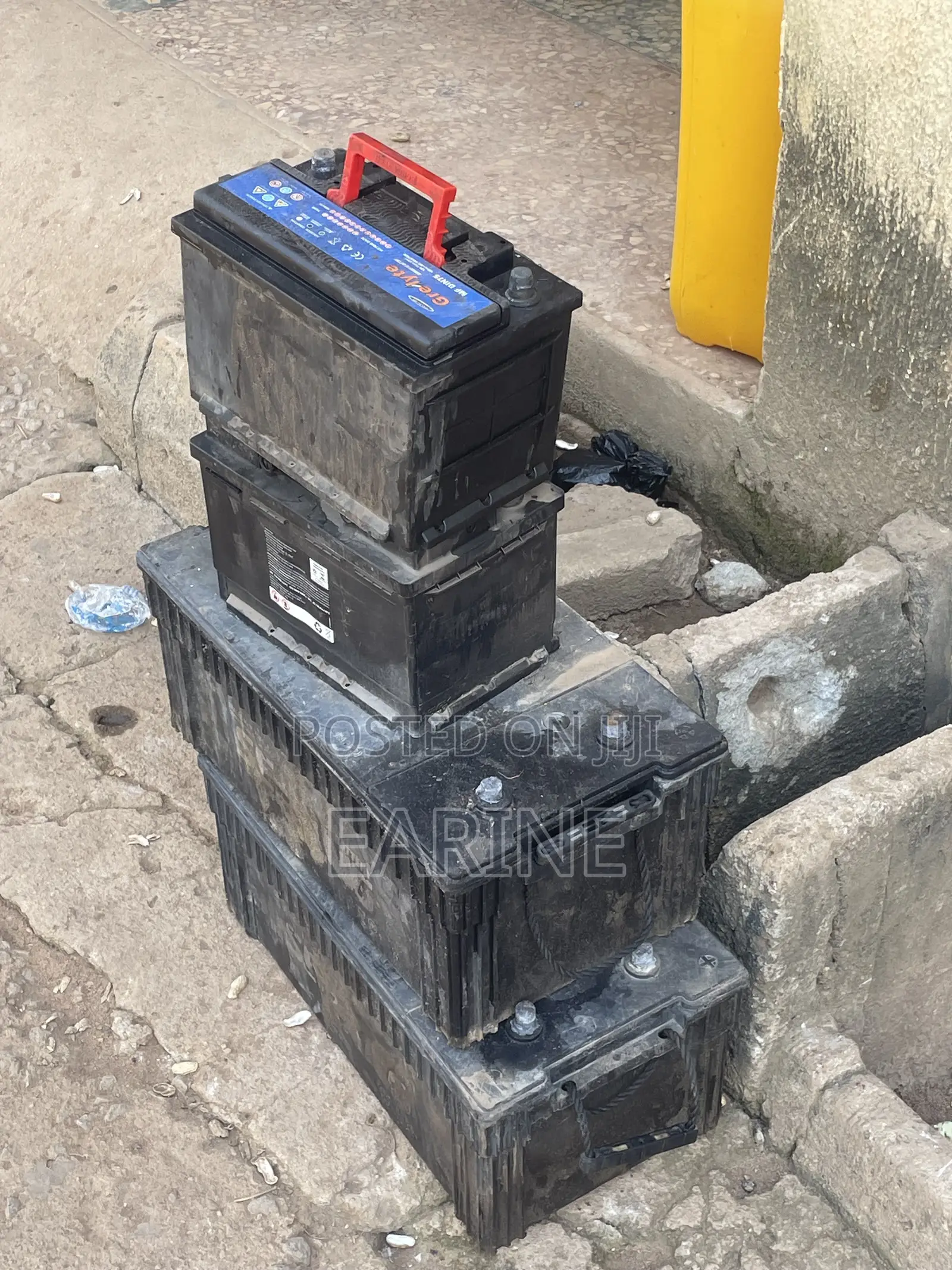 We Buy Batteries With Dead Cells