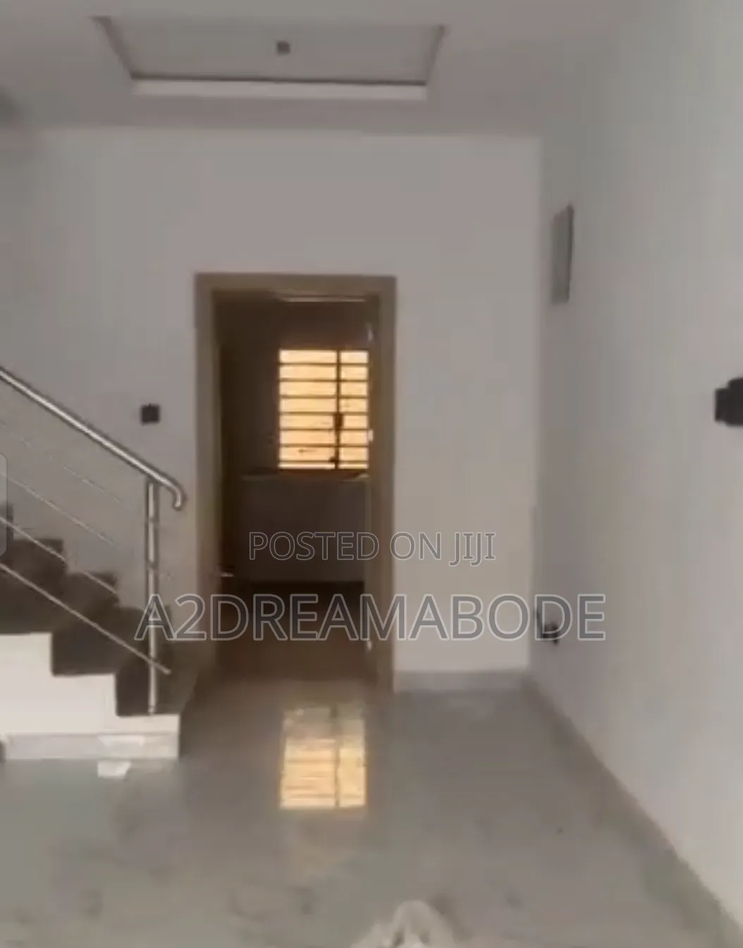4bdrm Duplex in Yaba, Onike for sale