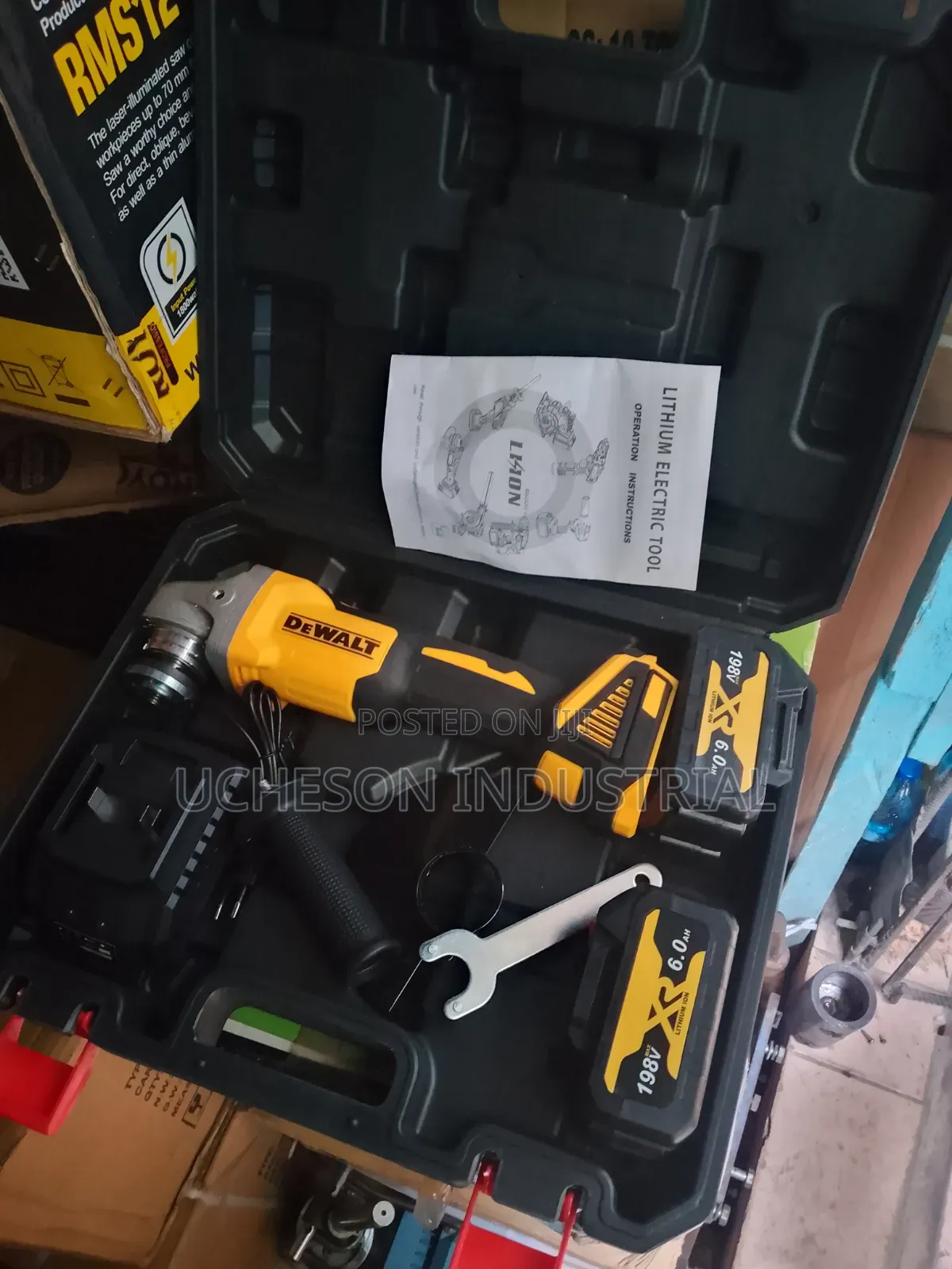 DeWalt Cordless Rechargeable Angle Grinder