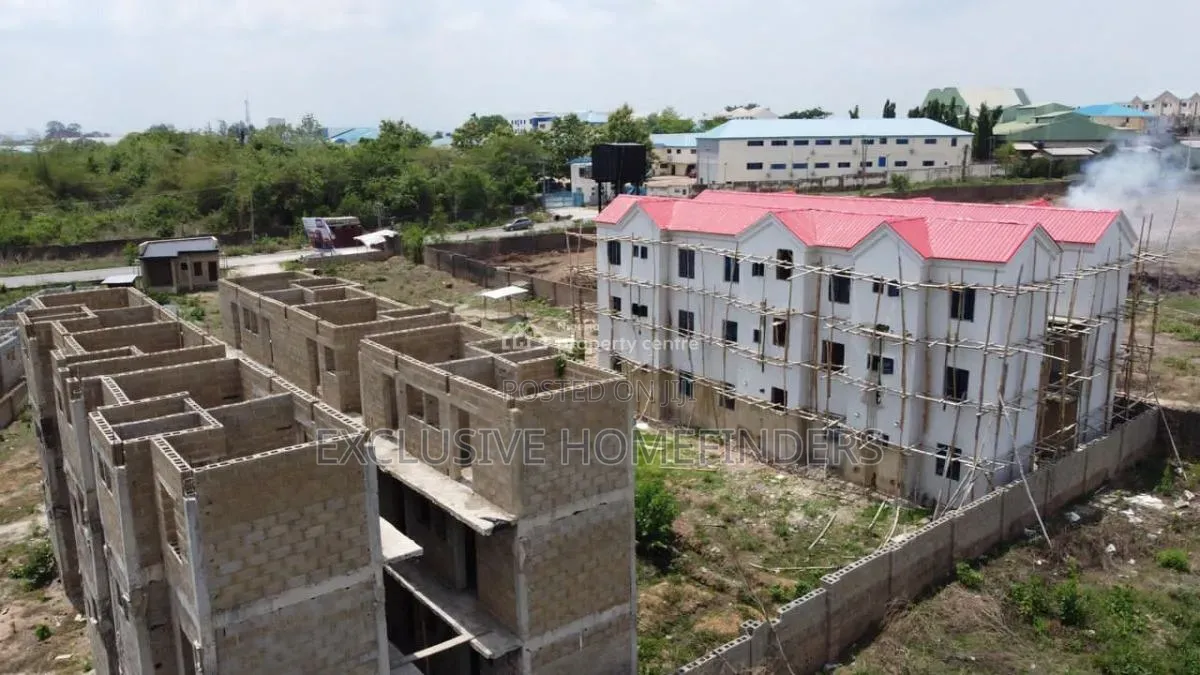 1bdrm Apartment in Nobblesville Estate, Ibadan Polytechnic/University