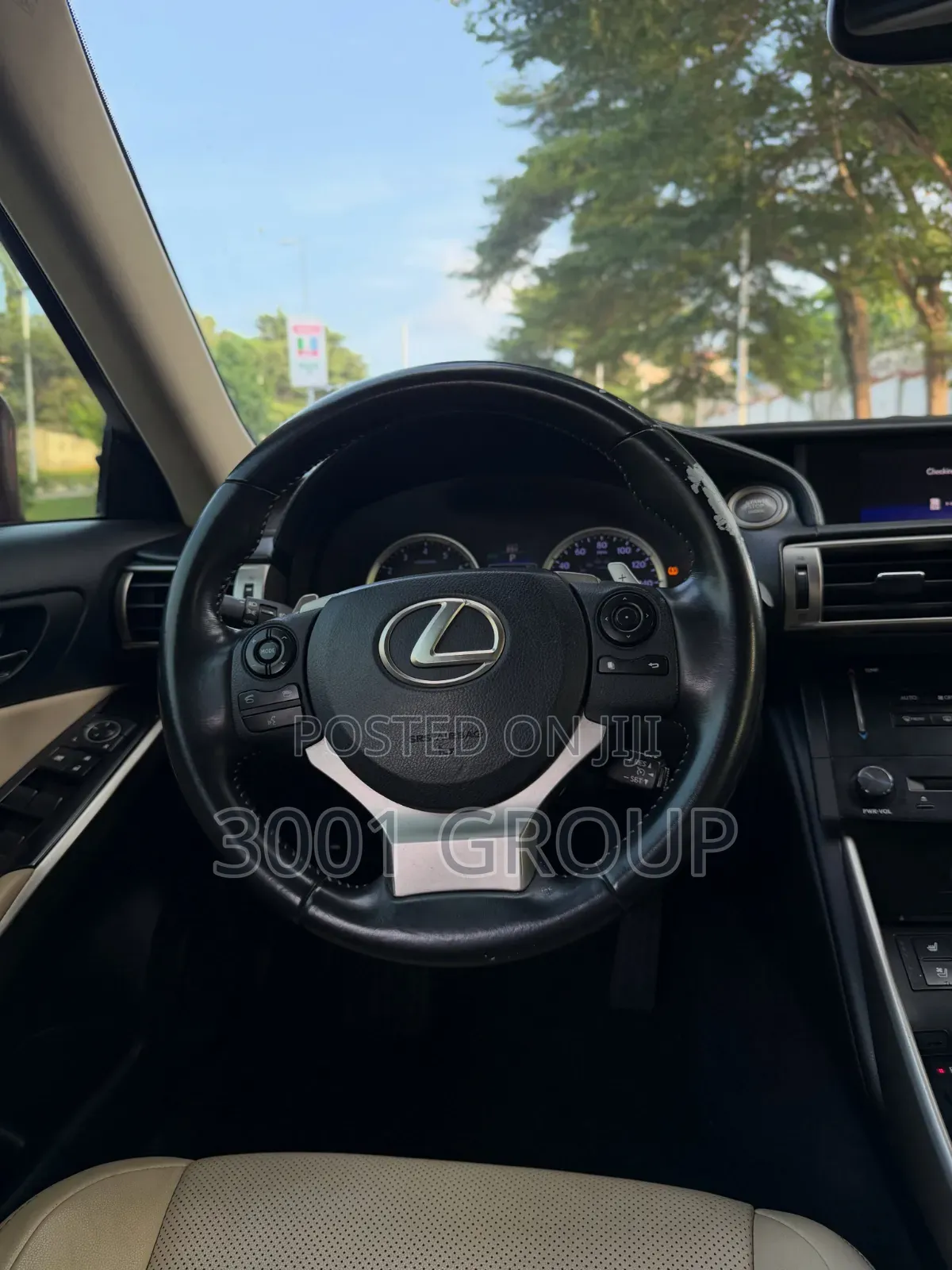 Lexus IS 2014 Red