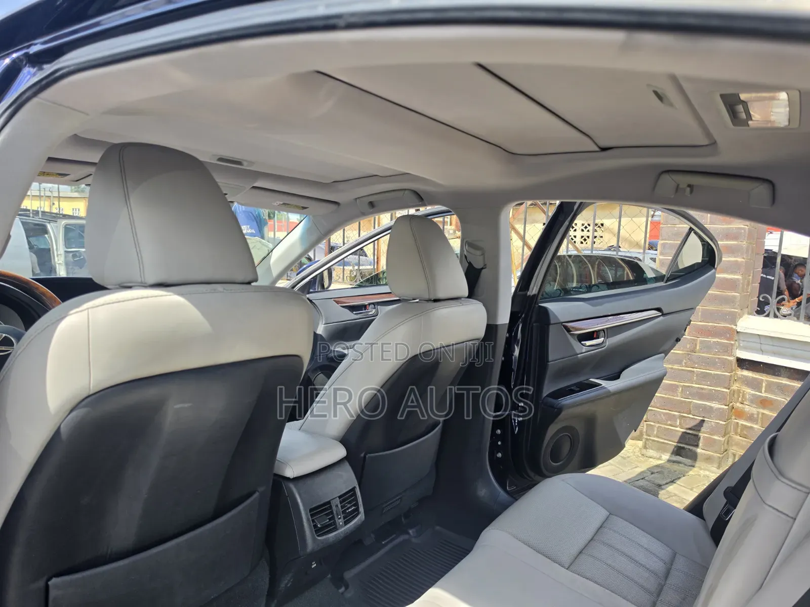 Lexus ES 350 FWD 2016 Blue