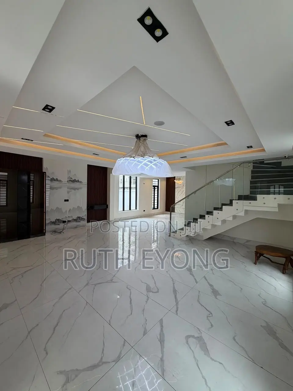 5bdrm House in Lekki for sale
