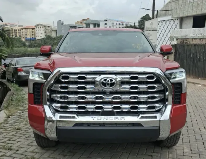 Toyota Tundra 2023 Red
