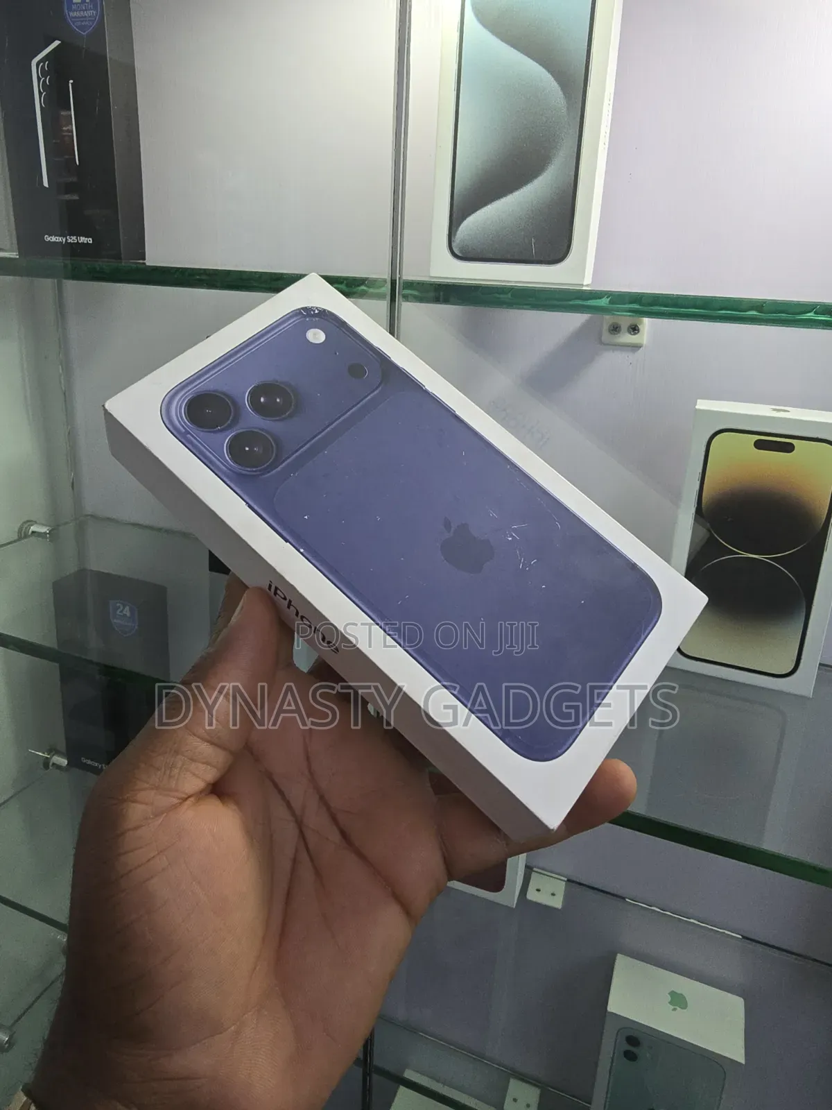New Apple iPhone 17 Pro Max 256 GB Blue