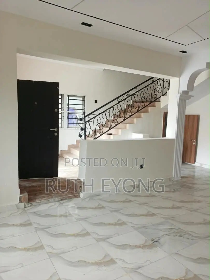 4bdrm House in Ologolo for rent