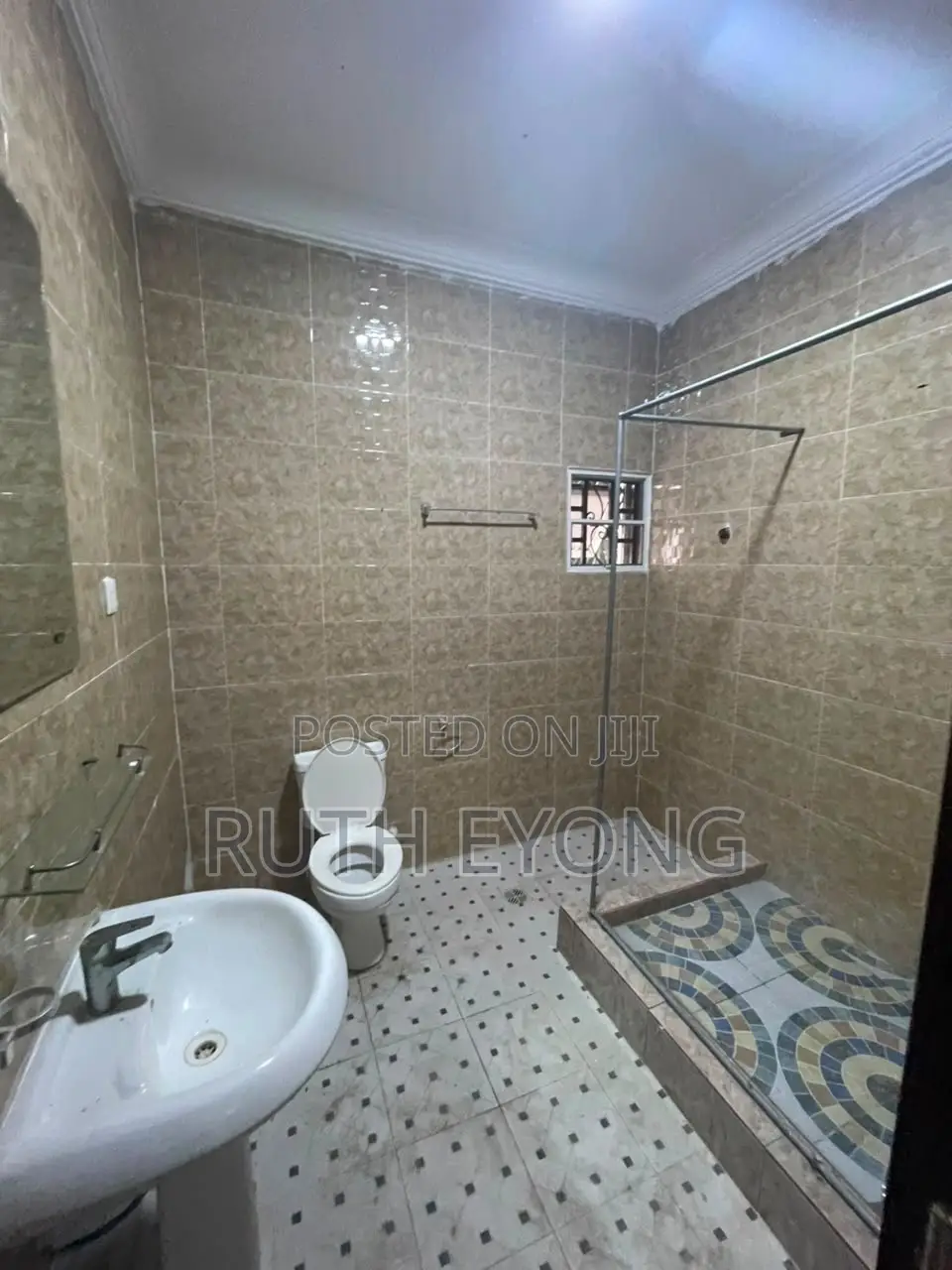 4bdrm House in Ologolo Lekki Lagos for rent